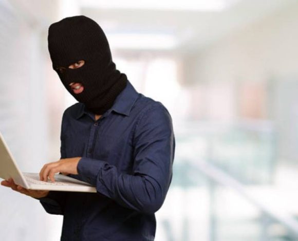 qT1JAtLp6iA3vqcKPLGD O que fazer se a sua empresa for invadida por hackers