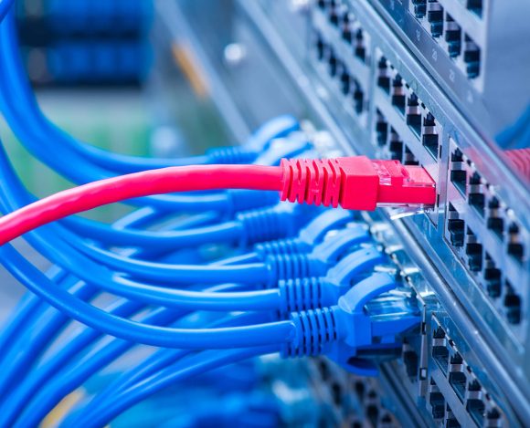 290497-quais-as-vantagens-de-sua-empresa-ter-um-link-dedicado Pontos para analisar antes de contratar um Link de Internet