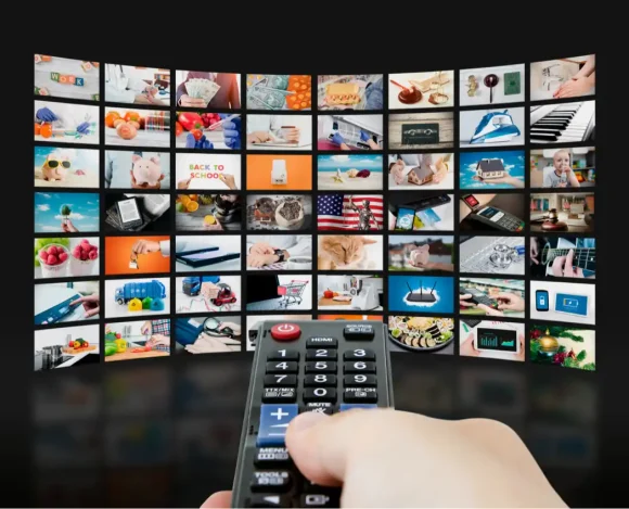 shutterstock_557073697 Netflix, Amazon e Apple se juntam para derrubar serviços de IPTVs piratas; ação alega que mais de 600 filmes e séries estão sendo transmitidos sem autorização