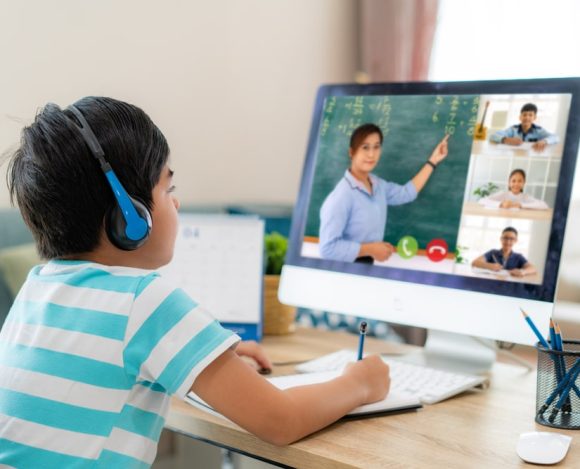 aulas-remotas Google Meet apresenta transcrições automáticas para professores