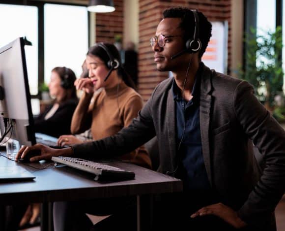 47212 Suporte B2B humanizado vs. menus intermináveis de call center